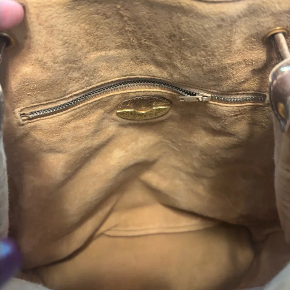 👜 Vintage Gucci Plus GG Monogram Bucket Bag - Picture 14 of 15